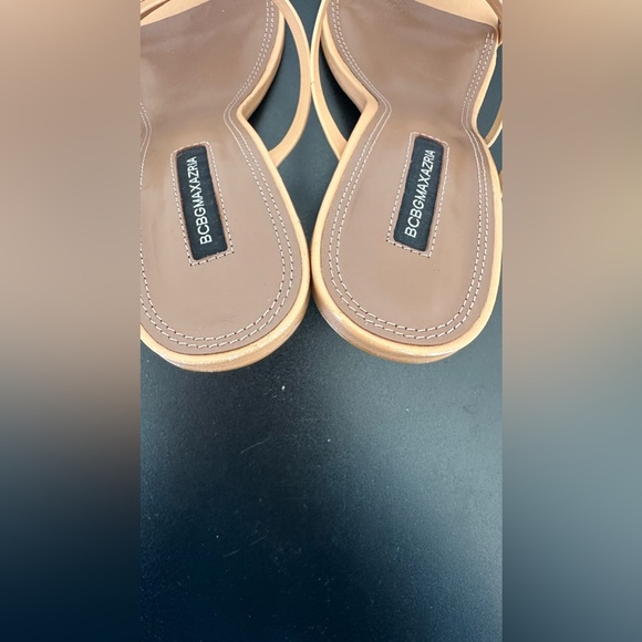 BCBGMAXAZRIA Davey Sandal - Picture 6 of 7